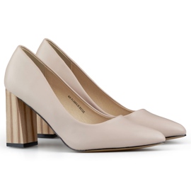 Beige Pumps mit stylischem High Heel