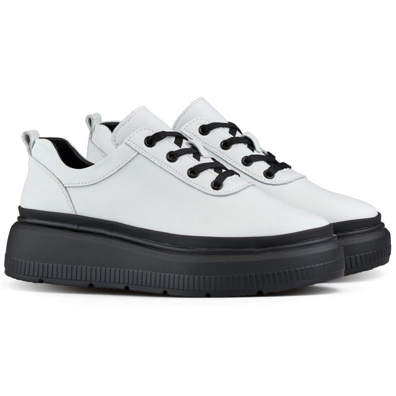 Damen-Sneaker aus weißem Leder mit schwarzer Sohle