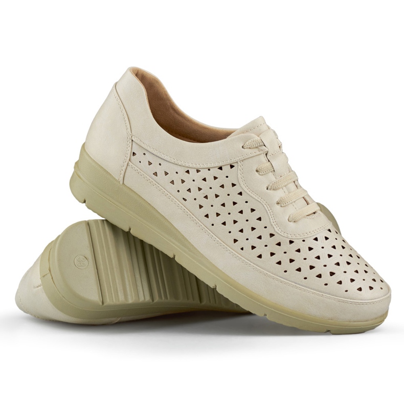Bequeme Damenschuhe mit Gummizug beige
