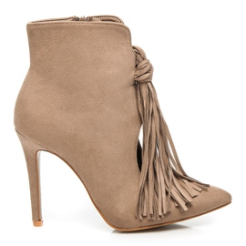 Comer Modischer Stiefel mit Fransen braun