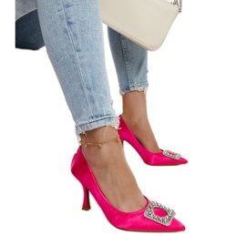 Rosa High Heels mit Satin-Finish und Clemente-Strasssteinen