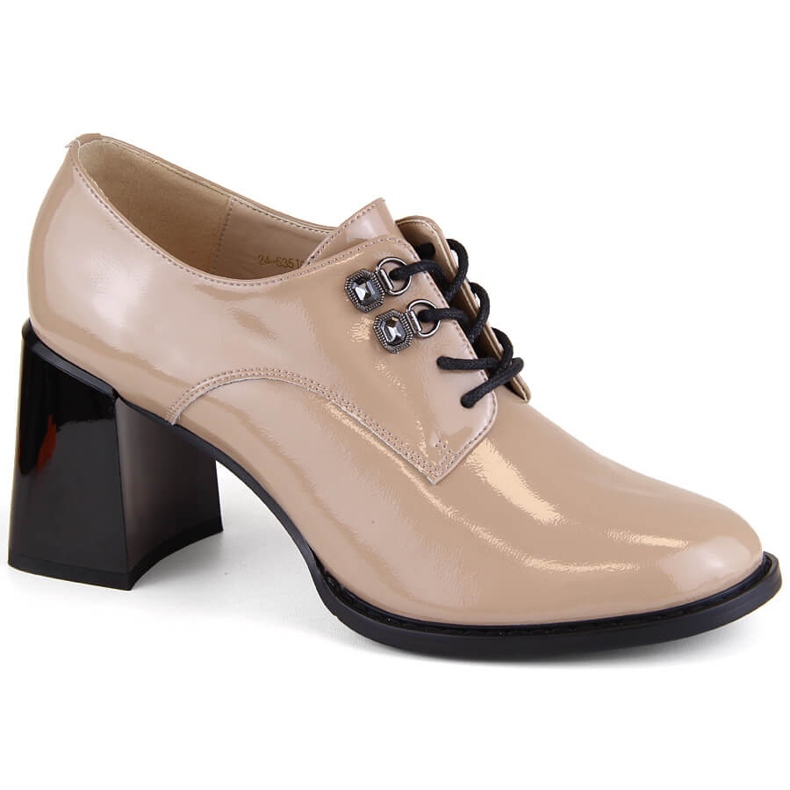 Damen-Lacklederschuhe mit dekorativem Absatz, beige Vinceza 63510