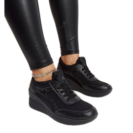 Schwarze Hermina-Sneaker mit Keilabsatz