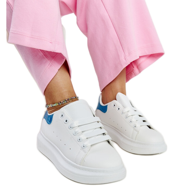 Weiße Fatimah-Sneaker aus Öko-Leder