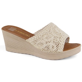 Beige Keilsandaletten für Damen T.Sokolski 321