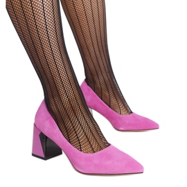 Dunkelrosa Lederpumps mit hohen Absätzen von Vinceza