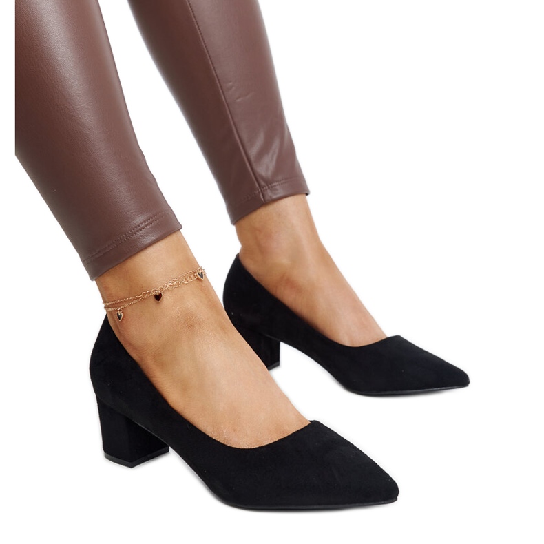 Schwarze Araxi-Pumps mit hohem Absatz