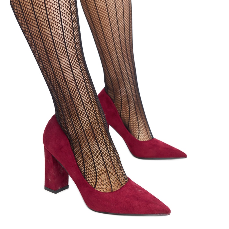 Burgunderrote Pumps mit hohen Absätzen von Leea