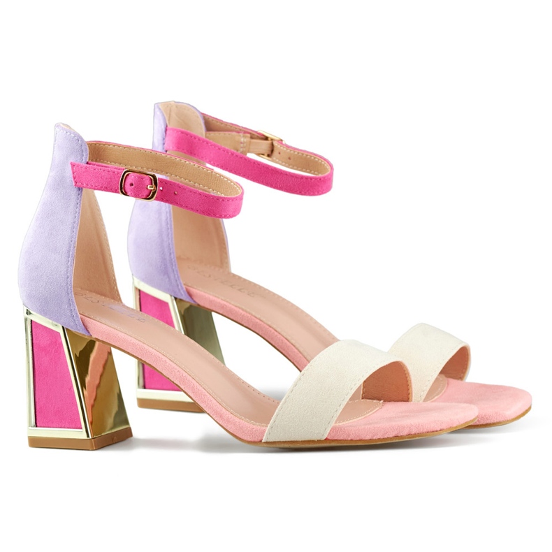 Rosa Damensandalen mit hohen Absätzen und Knöchelverschluss