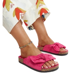 Dunkelrosa Flip-Flops mit Korksohle von Aamu