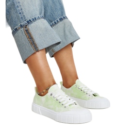 Hellgrüne Sneakers aus Jerina-Stoff