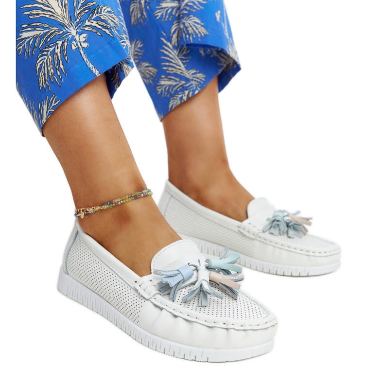 Aune-Slipper aus weißem Leder mit Fransen