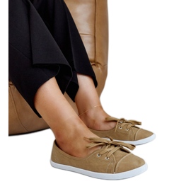 Braune Slip-On-Sneaker aus Öko-Leder von Knudsen