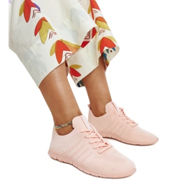 Rosa Shukornia-Sportsneaker