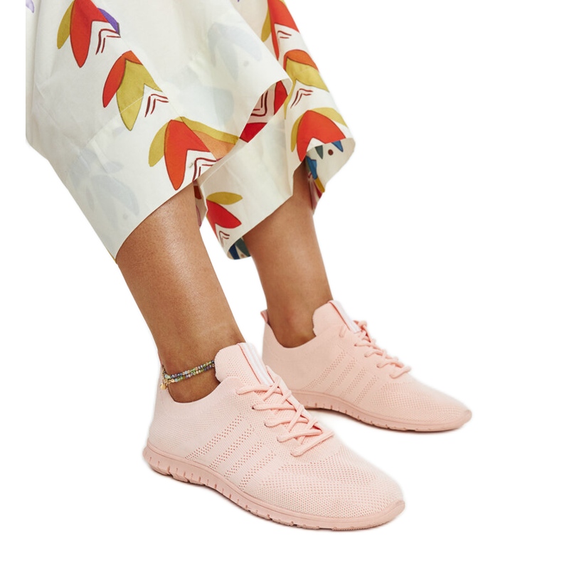 Rosa Shukornia-Sportsneaker