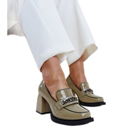 Grüne Lackschuhe mit hohem Absatz von Vinceza