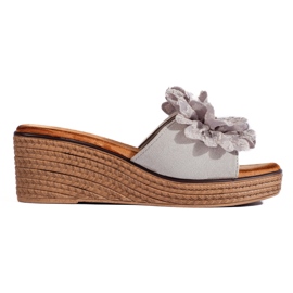 Graue Wildleder-Pantoletten mit Keilabsatz