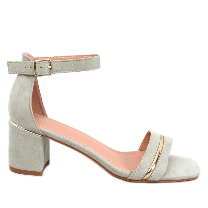 Marrokgrüne Sandalen mit niedrigem Absatz