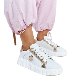 Weiße Ledersneaker mit massiver Viera-Sohle