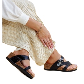 Schwarze Metallic-Keilpantoletten Donata