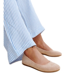 Beigefarbene Ballerinas aus Jala-Öko-Wildleder