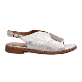 Damensandalen mit Verzierung auf flachen Absätzen S.Barski KV24-057 Silber