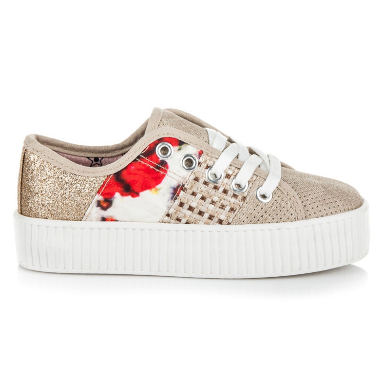 Kylie Turnschuhe auf der abstrakten Druckplattform braun