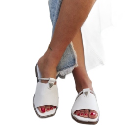 Flip-Flops mit Antari-Ledereinsatz weiß