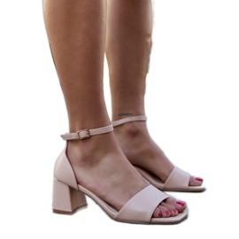 Klassische Afnan-Absatzsandalen beige
