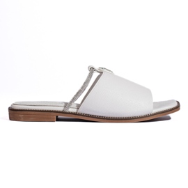 Weiße flache Damen-Flip-Flops