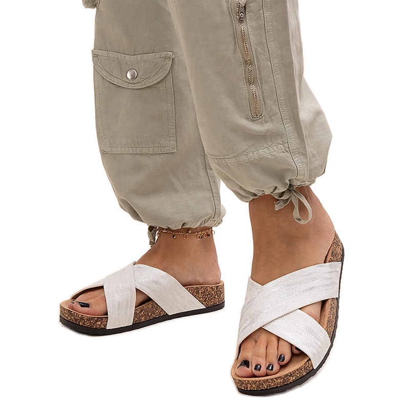 Hausschuhe mit glänzender Ribera-Korksohle weiß