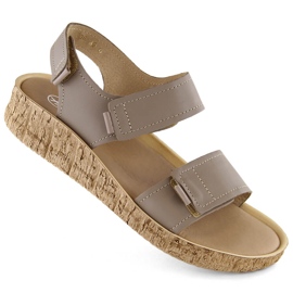 Bequeme Damen-Cappuccino-Sandalen aus Leder mit Klettverschluss Helios 136.42.020 beige