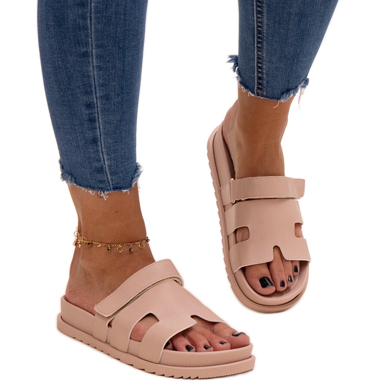 Beige Flip-Flops mit Klettverschluss von Kassis