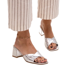 Silberne Fanan-Flip-Flops mit hohem Absatz