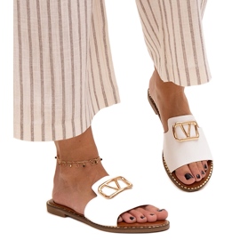 Weiße Flip-Flops mit Mariza-Schnalle