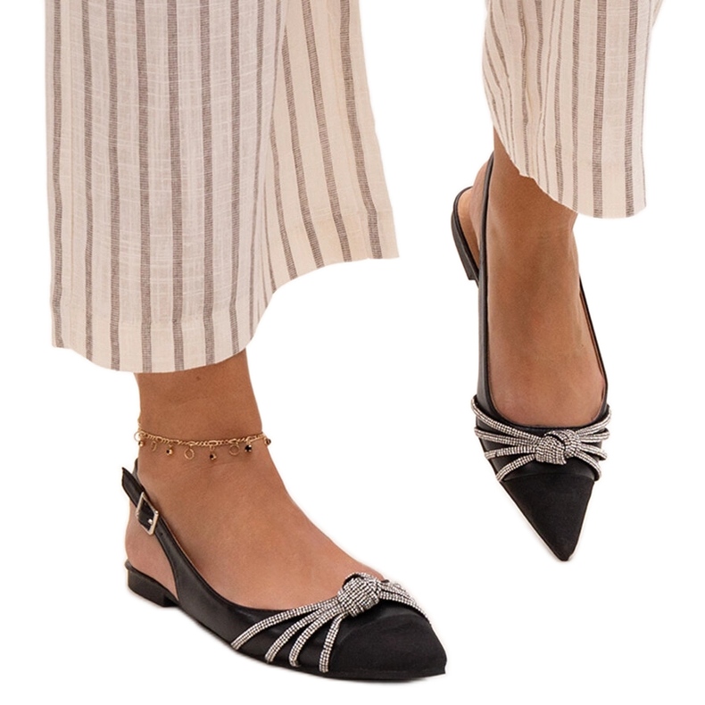 Ballerinas mit spitzer Spitze und Sellar-Strasssteinen schwarz