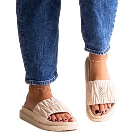 Beigefarbene Klappen mit Rüschen Big Star NN274A746