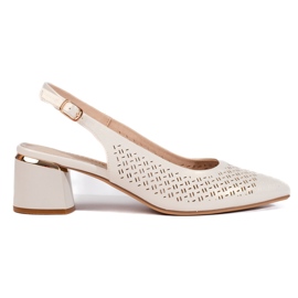 Durchbrochene Perlenpumps mit offenem Absatz von Sergio Leone beige