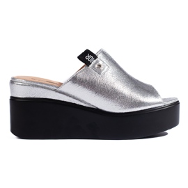 Silberne Keilabsätze silber-