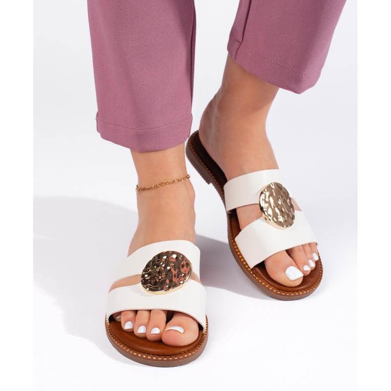 Weiße flache Damen-Flip-Flops