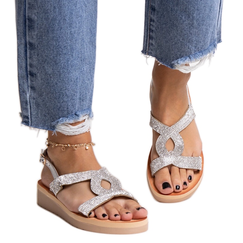 Silberne Plateausandalen mit Mifsa-Strasssteinen silber-