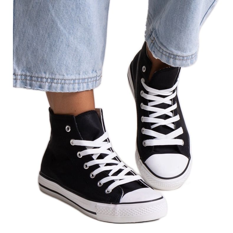 Schwarze High-Top-Sneaker von Efren