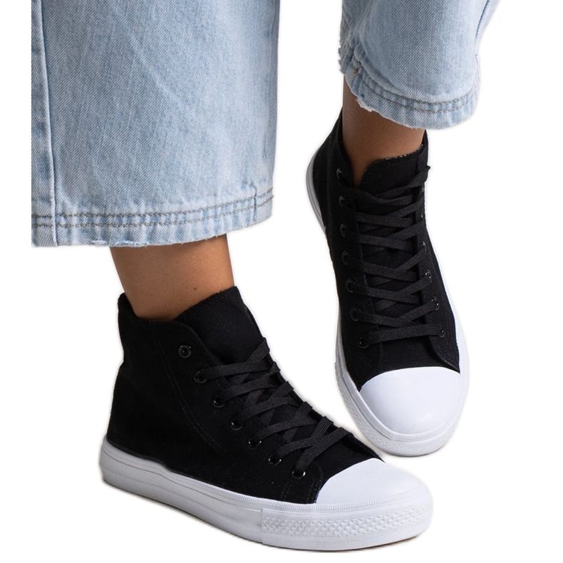 Bez marki Schwarze High-Top-Sneaker von Ghanem