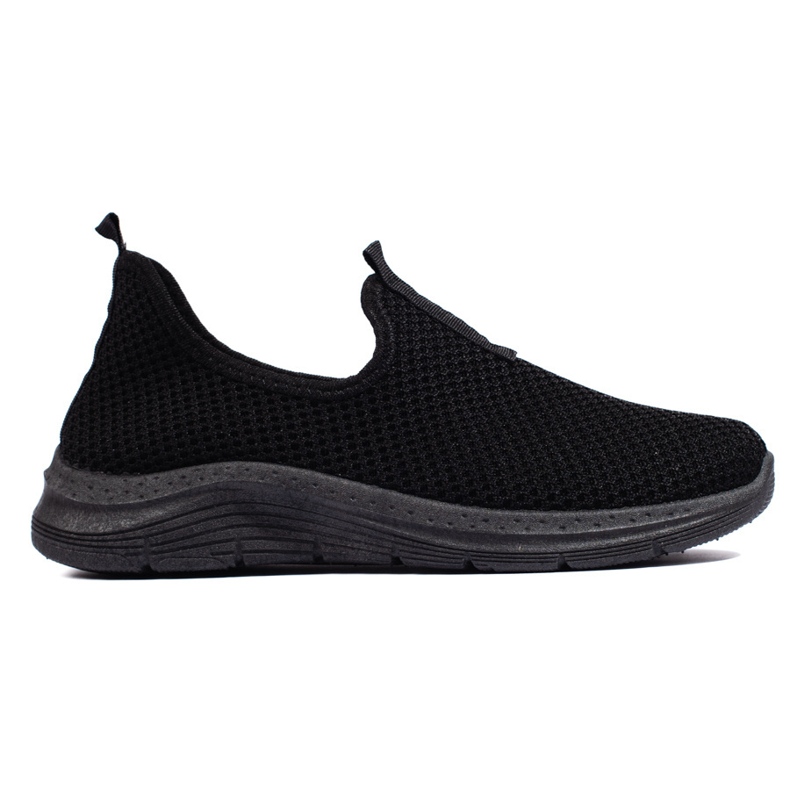 Sneaker aus schwarzem Textil