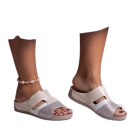 Beige Saminar glänzende Flip-Flops
