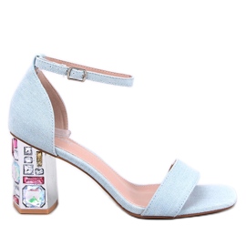 Hochhackige Sandalen von Whitneys Jean mit Steinen blau