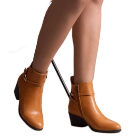 Braune Stiefeletten von Ibdis