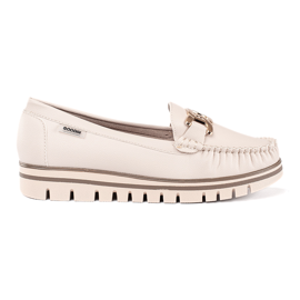 Beige Damenschuhe auf der Plattform