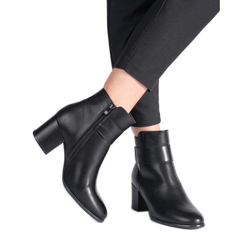 Klassische, elegante schwarze Stiefeletten von Sergio Leone