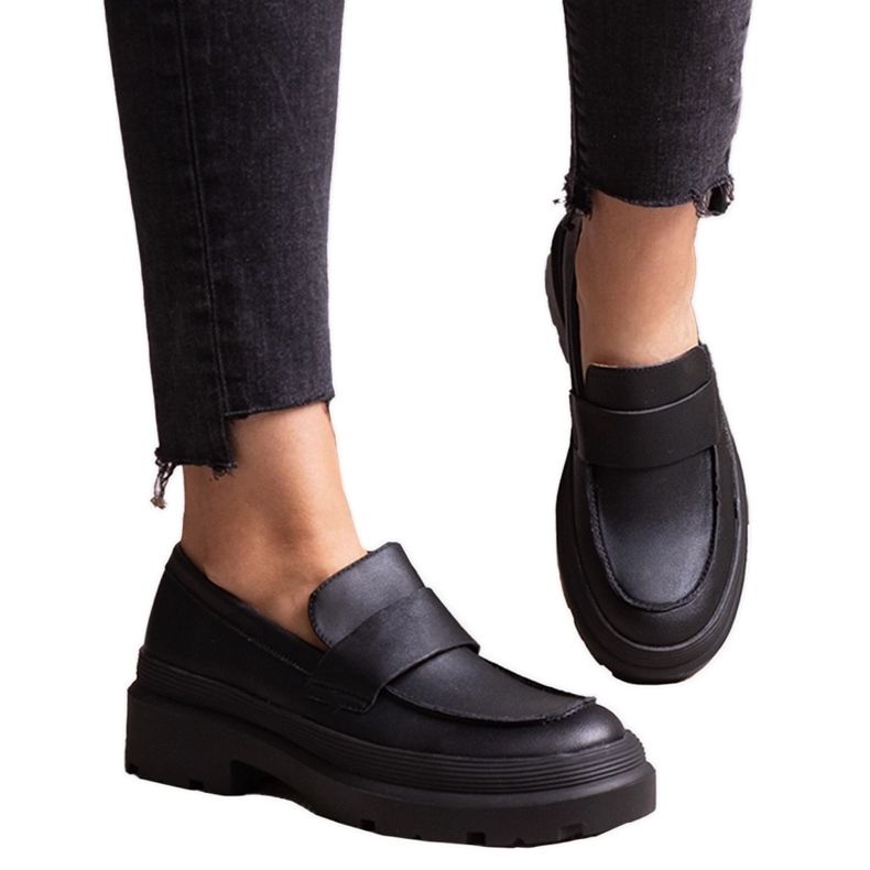 Schwarze Schuhe aus Seraphin-Öko-Leder